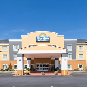 Hotel Days & By Wyndham Savannah North I-95